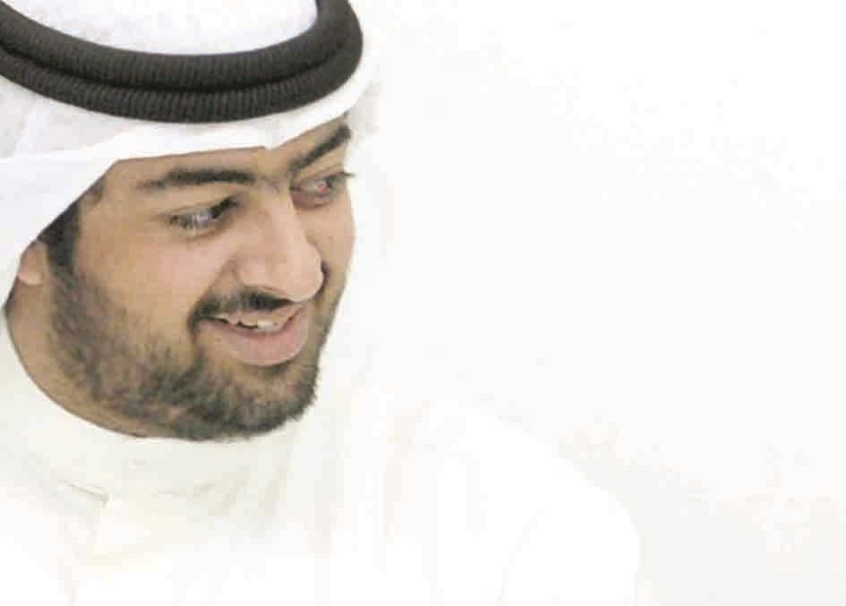 مرزوق جاسم بودي مترئساً الجمعية العمومية (تصوير زكريا عطية)