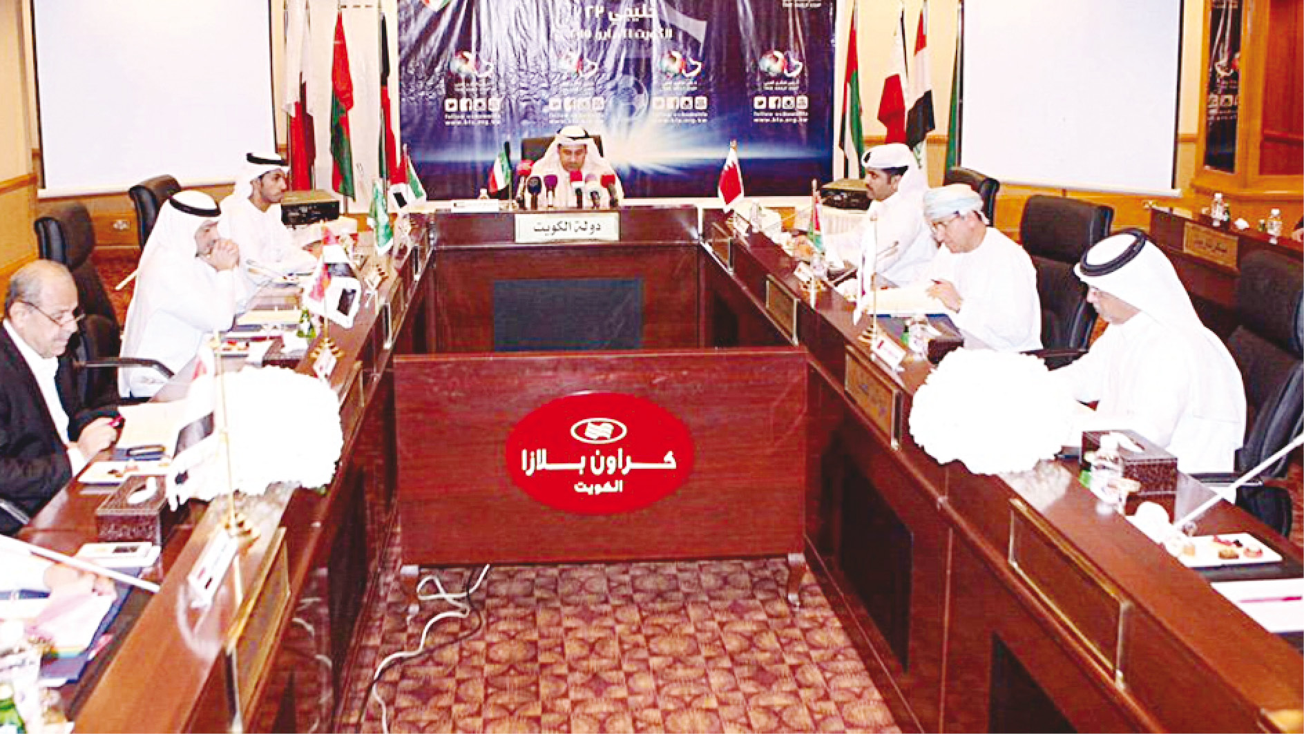 u0633u0647u0648 u0627u0644u0633u0647u0648 u062eu0644u0627u0644 u062au0631u0624u0633u0647 u0627u062cu062au0645u0627u0639 u0627u0644u0644u062cu0646u0629 u0627u0644u062fu0627u0626u0645u0629 u0641u064a u0627u0644u0643u0648u064au062a