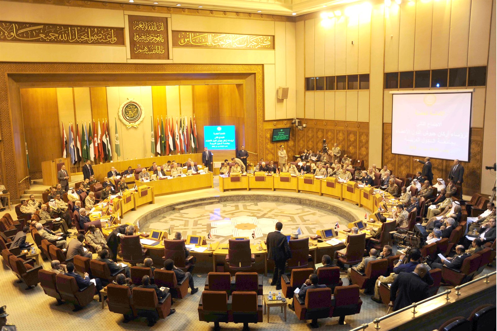 u0631u0624u0633u0627u0621 u0623u0631u0643u0627u0646 u0627u0644u062cu064au0648u0634 u0627u0644u0639u0631u0628u064au0629 u0641u064a u0627u062cu062au0645u0627u0639u0647u0645 u0627u0644u062bu0627u0646u064a u0641u064a u0627u0644u0642u0627u0647u0631u0629