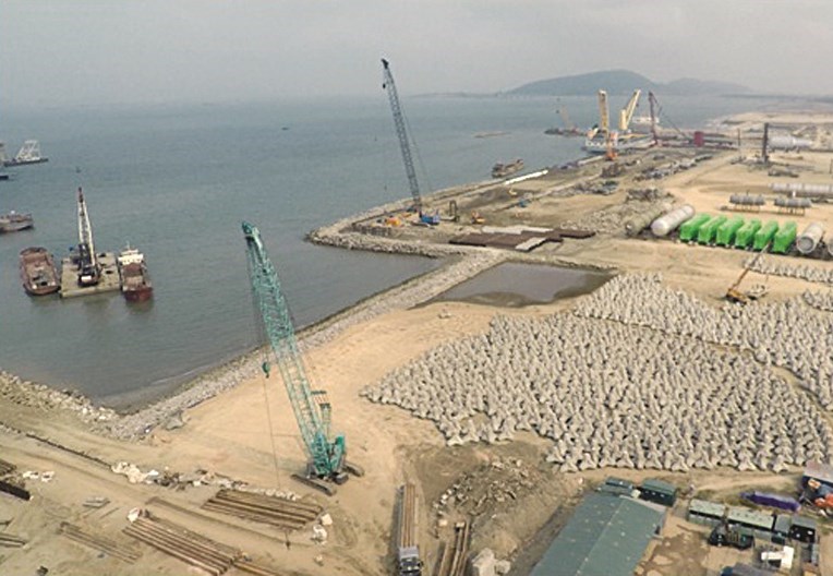 صورة حديثة من موقع المشروع تبيّن نسبة الإنجاز