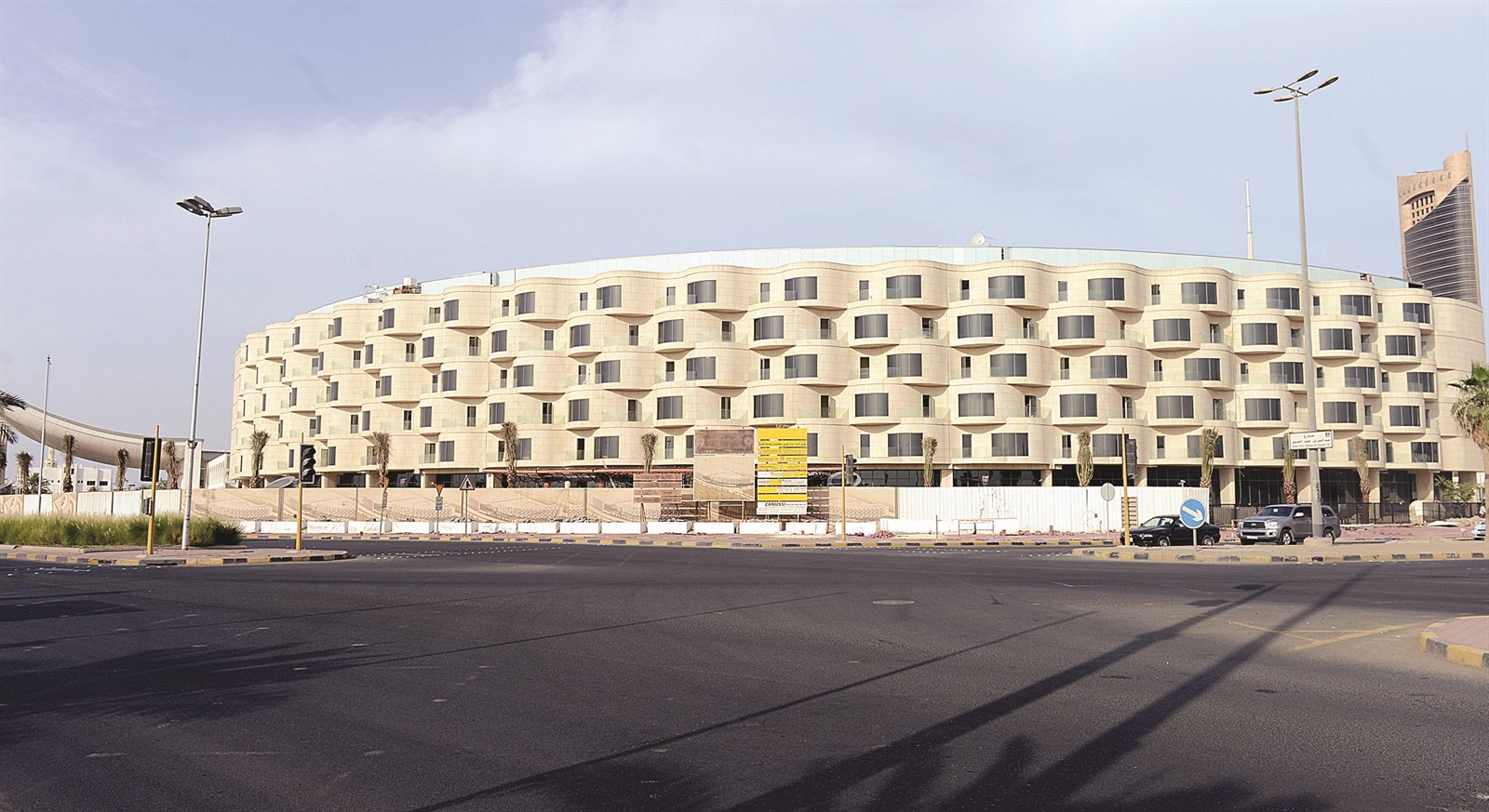 المكاتب النيابية من اتجاه آخر