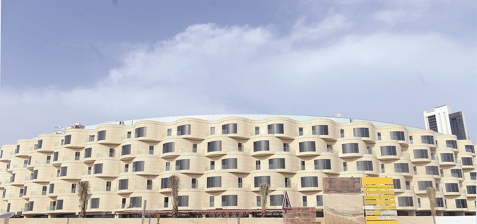 u0627u0644u0645u0643u0627u062au0628 u0627u0644u0646u064au0627u0628u064au0629 u0627u0644u062cu062fu064au062fu0629 ... u00abu0628u062du0631u064au0629u00bb u0628u0645u0648u0627u0635u0641u0627u062a u0645u062au0637u0648u0631u0629        (u062au0635u0648u064au0631 u0623u0633u0639u062fu0639u0628u062fu0627u0644u0644u0647)