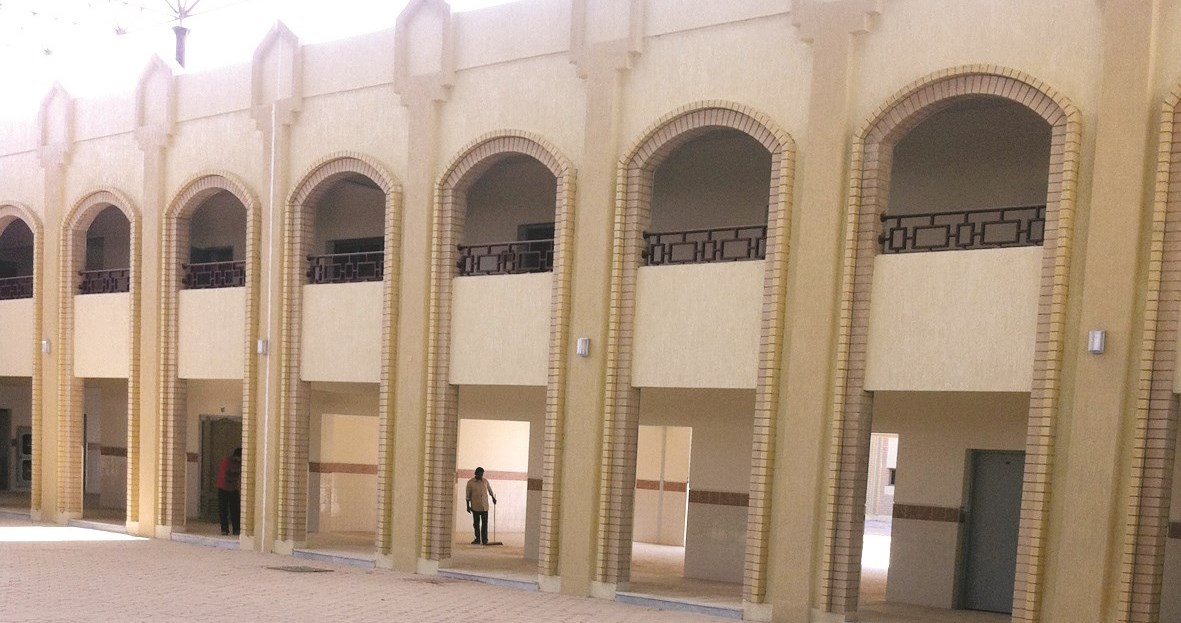 u0625u062du062fu0649 u0627u0644u0645u062fu0627u0631u0633 u0641u064a u0627u0644u0645u0633u0627u0643u0646 u0645u0646u062eu0641u0636u0629 u0627u0644u062au0643u0627u0644u064au0641