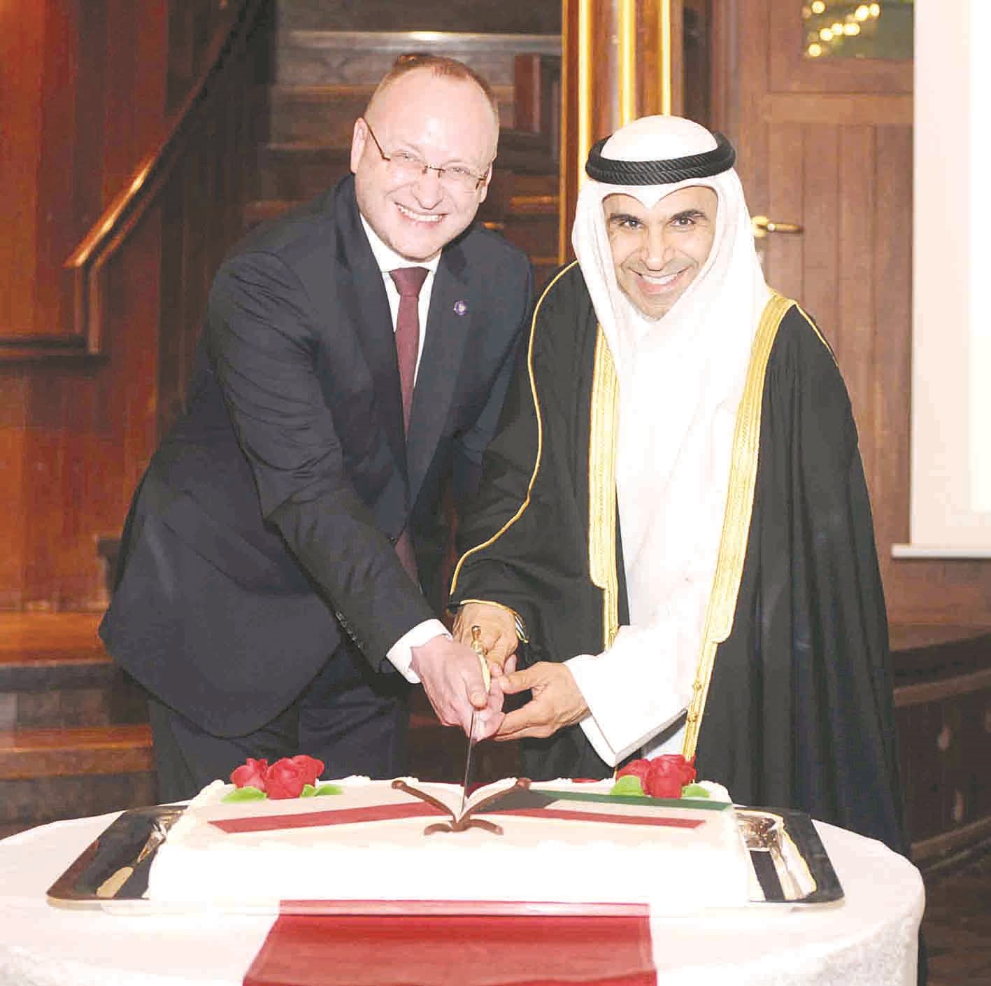 u0627u0644u0635u0628u064au062d u064au0634u0627u0631u0643 u0627u0644u0633u0641u064au0631 u0627u0644u0628u0648u0644u0646u062fu064a u0642u0635 u0642u0627u0644u0628 u062du0644u0648u0649 u0627u0644u0627u062du062au0641u0627u0644