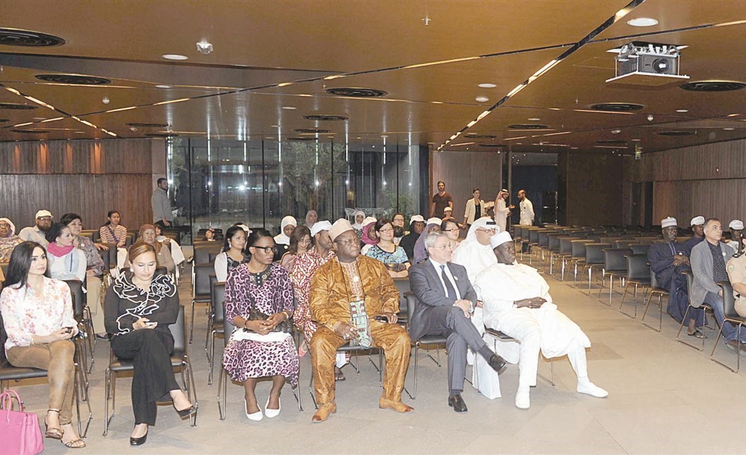 u062du0636u0648u0631 u0627u0644u0627u062du062au0641u0627u0644u064au0629 (u062au0635u0648u064au0631 u0637u0627u0631u0642 u0639u0632u0627u0644u062fu064au0646)