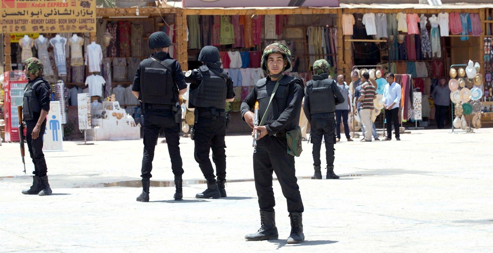 u0627u0646u062au0634u0627u0631 u0623u0645u0646u064a u0643u062bu064au0641 u0641u064a u0645u0639u0628u062f u0627u0644u0643u0631u0646u0643 u0641u064a u0627u0644u0623u0642u0635u0631 u0623u0645u0633  (u0627 u0628)