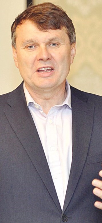 بوركهارد كيكر