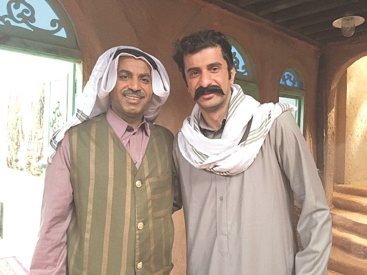 u062du0645u064au062f u0645u0639 u0637u0627u0631u0642 u0627u0644u0639u0644u064a u0641u064a u0645u0648u0642u0639 u062au0635u0648u064au0631 u00abu0627u0644u0641u0635u0644u0629u00bb