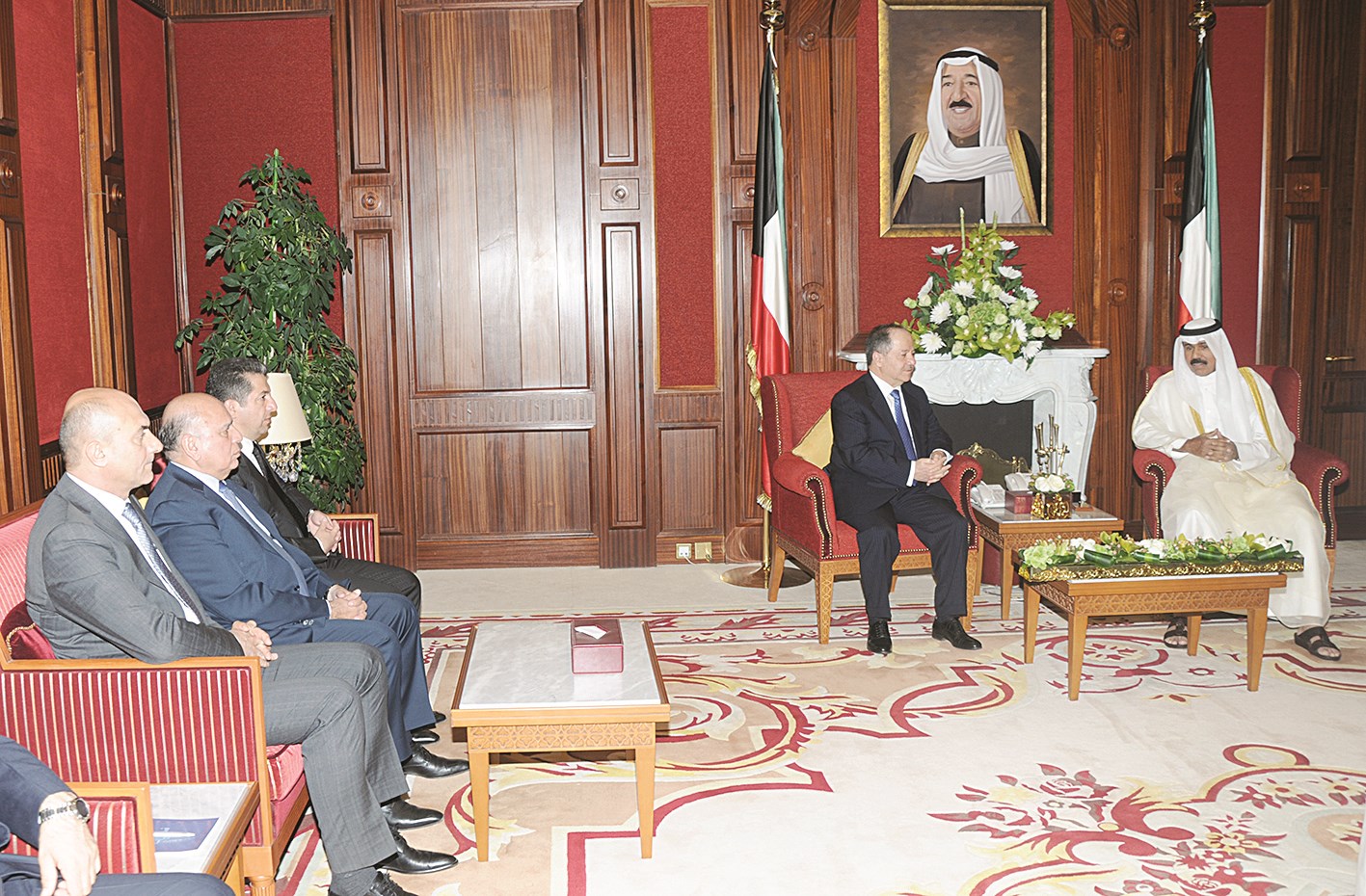 ولي العهد مستقبلاً بارزاني والوفد العراقي