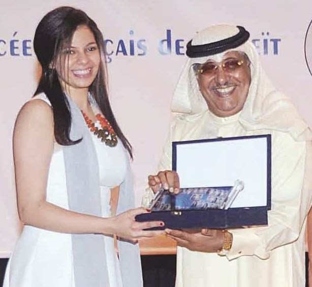 الراشد مكرماً سلمى شلبي