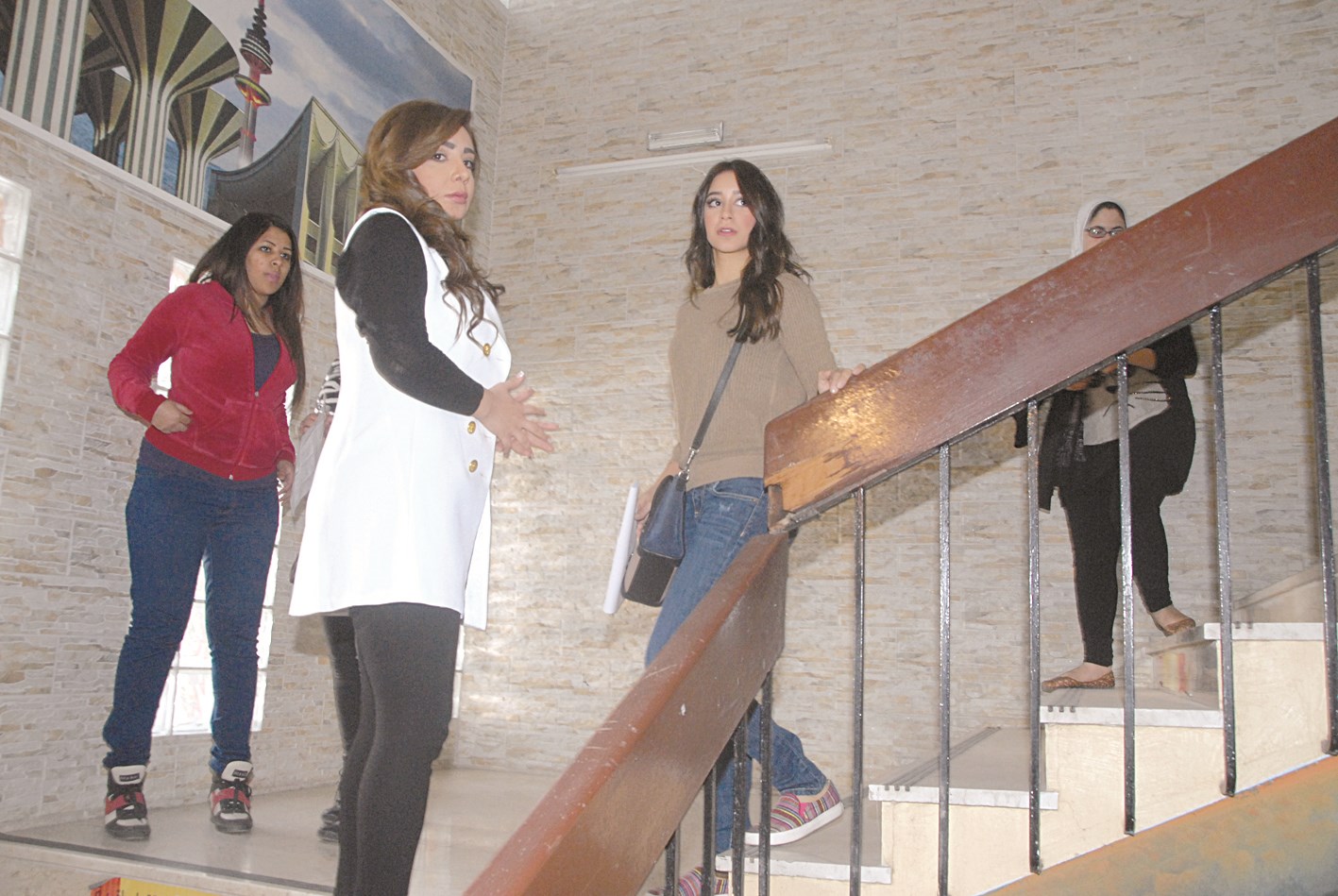 مشهد من «قابل للكسر»