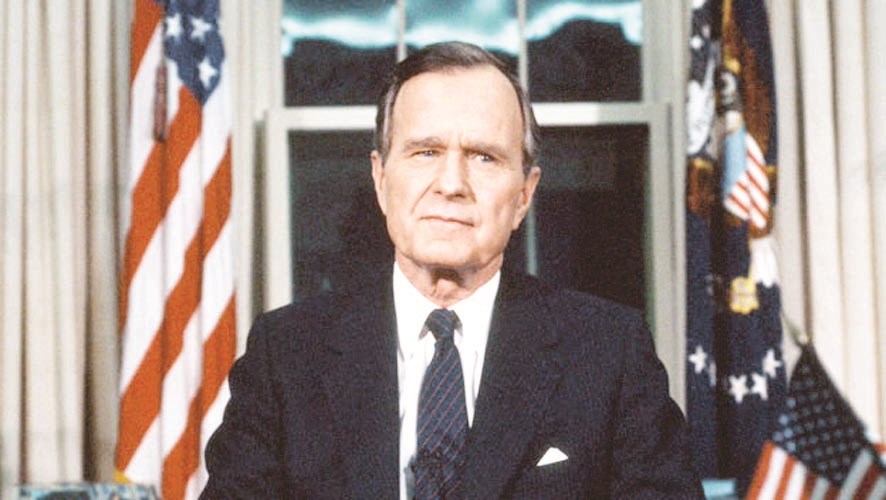 u0628u0648u0634 u0627u0644u0623u0628 u062eu0644u0627u0644 u062eu0637u0627u0628u0647 u0627u0644u0645u062au0644u0641u0632 u0625u0644u0649 u0627u0644u0623u0645u064au0631u0643u064au064au0646 u0628u062au0627u0631u064au062e 16 u0641u0628u0631u0627u064au0631 1991 u0645u0639u0644u0646u0627u064b u0639u0646 u0625u0637u0644u0627u0642 u0639u0645u0644u064au0629 u0639u0627u0635u0641u0629 u0627u0644u0635u062du0631u0627u0621