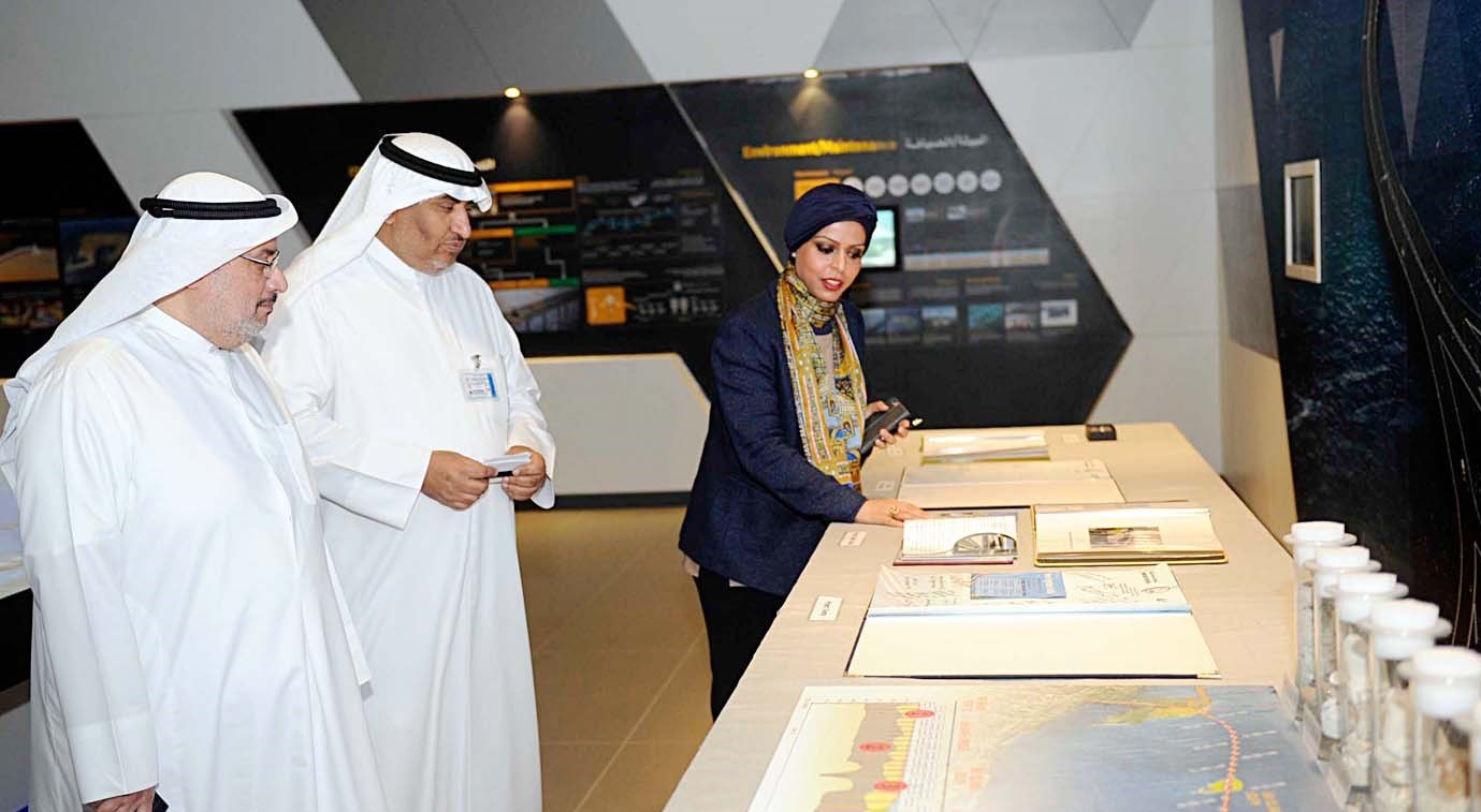 u0627u0644u0647u062fu0628u0629 u0648u0627u0644u062du0635u0627u0646 u064au0633u062au0645u0639u0627u0646 u0645u0646 u0627u0644u0645u0633u0639u062f u0625u0644u0649 u0634u0631u062d u0644u0645u0631u0627u062du0644 u0627u0644u0645u0634u0631u0648u0639 (u062au0635u0648u064au0631 u0646u0627u064au0641 u0627u0644u0639u0642u0644u0629)