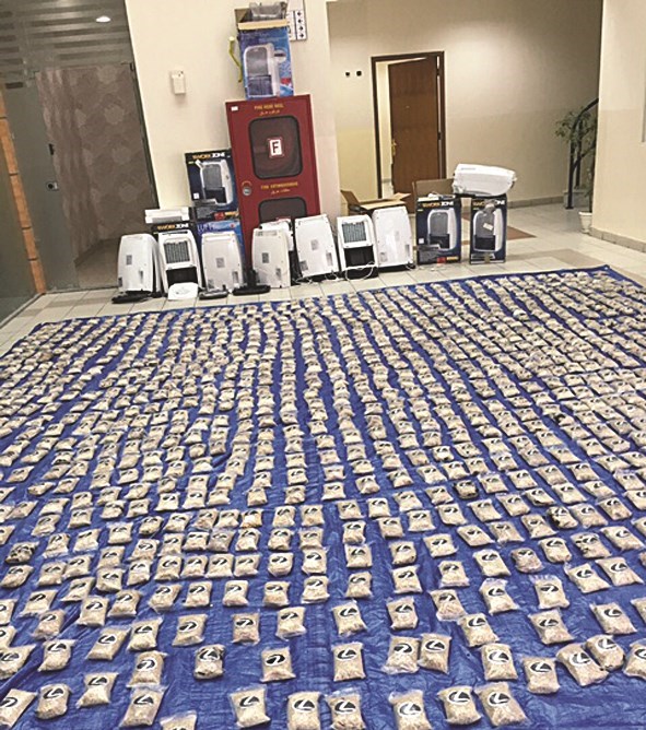 حبوب «الكبتي» المضبوطة في ميناء الشويخ