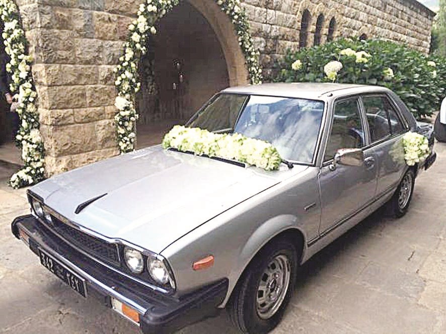 هوندا بشير الجميل... بالأبيض