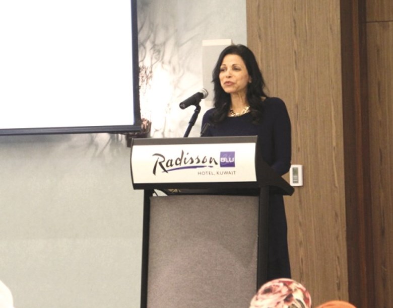 الصميعي متحدثة في الاحتفالية