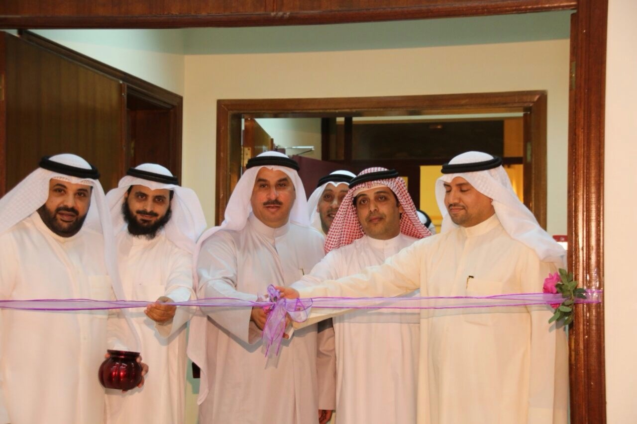 u0627u0644u0639u0646u062au0631u064a u0648u0645u0645u062bu0644u0648 u00abu0627u0644u0623u0634u063au0627u0644u00bb u0648u00abu0627u0644u0634u0624u0648u0646u00bb u062eu0644u0627u0644 u0627u0641u062au062au0627u062d u0627u0644u0645u0639u0631u0636