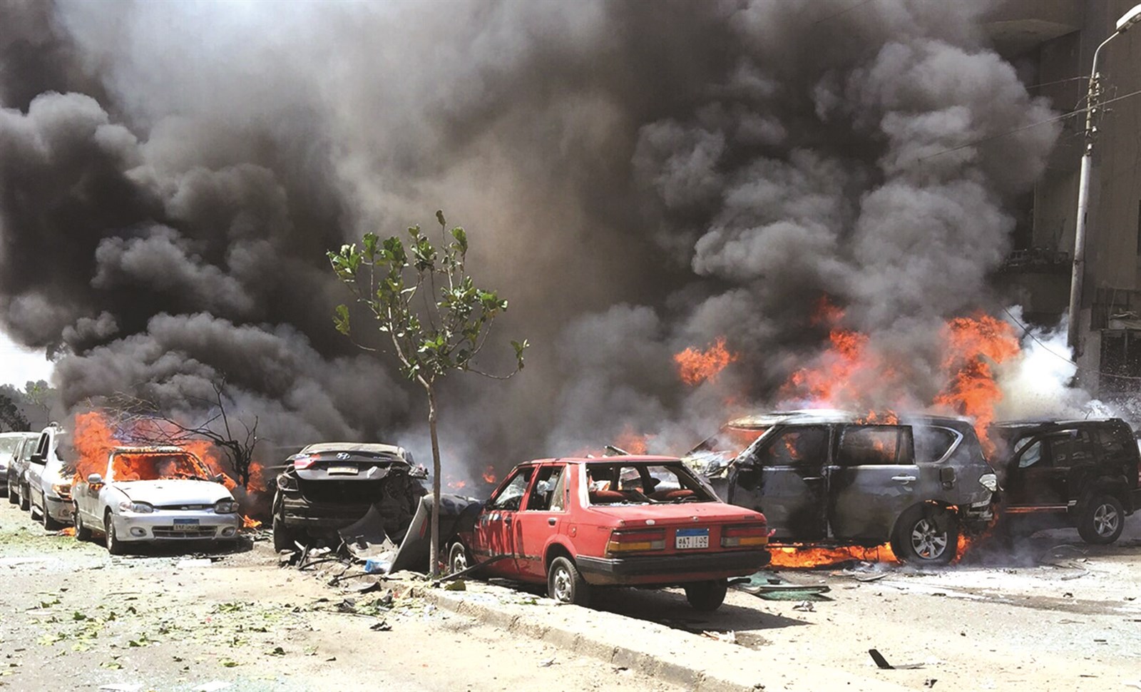 u0633u064au0627u0631u0627u062a u0645u062du062au0631u0642u0629 u0639u0642u0628 u0627u0644u062au0641u062cu064au0631