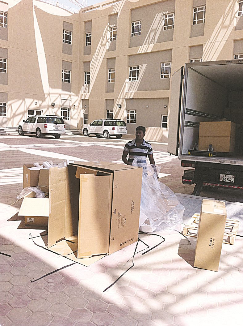 ضوابط جديدة لشراء الأثاث المكتبي