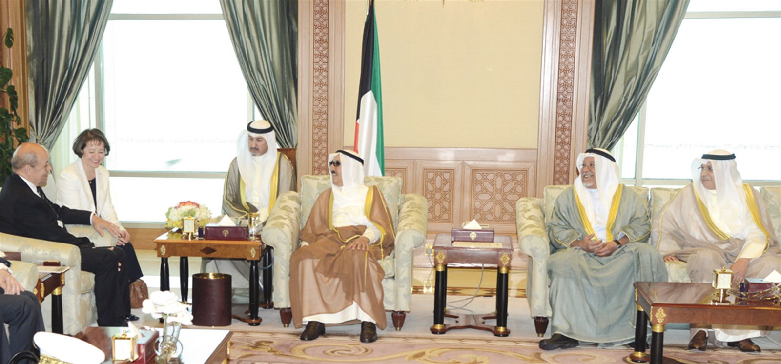 u0633u0645u0648 u0627u0644u0623u0645u064au0631 u0645u0633u062au0642u0628u0644u0627u064b u0648u0632u064au0631 u0627u0644u062fu0641u0627u0639 u0627u0644u0641u0631u0646u0633u064a u0628u062du0636u0648u0631 u062eu0627u0644u062f u0627u0644u062cu0631u0627u062d u0648u0639u0644u064a u0627u0644u062cu0631u0627u062d