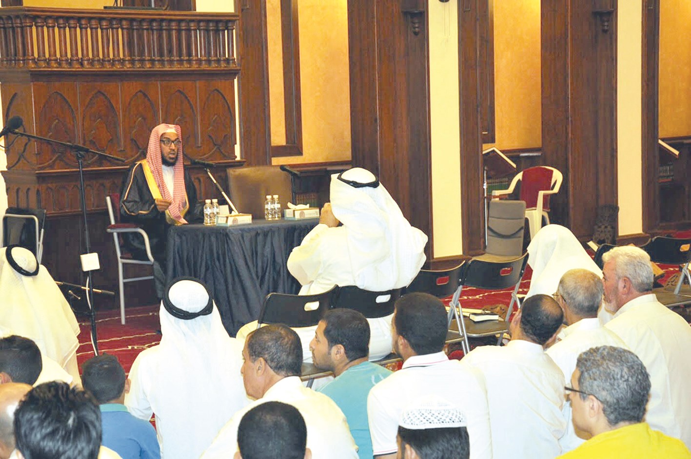 u0645u062du0627u0636u0631u0629 u0625u064au0645u0627u0646u064au0629