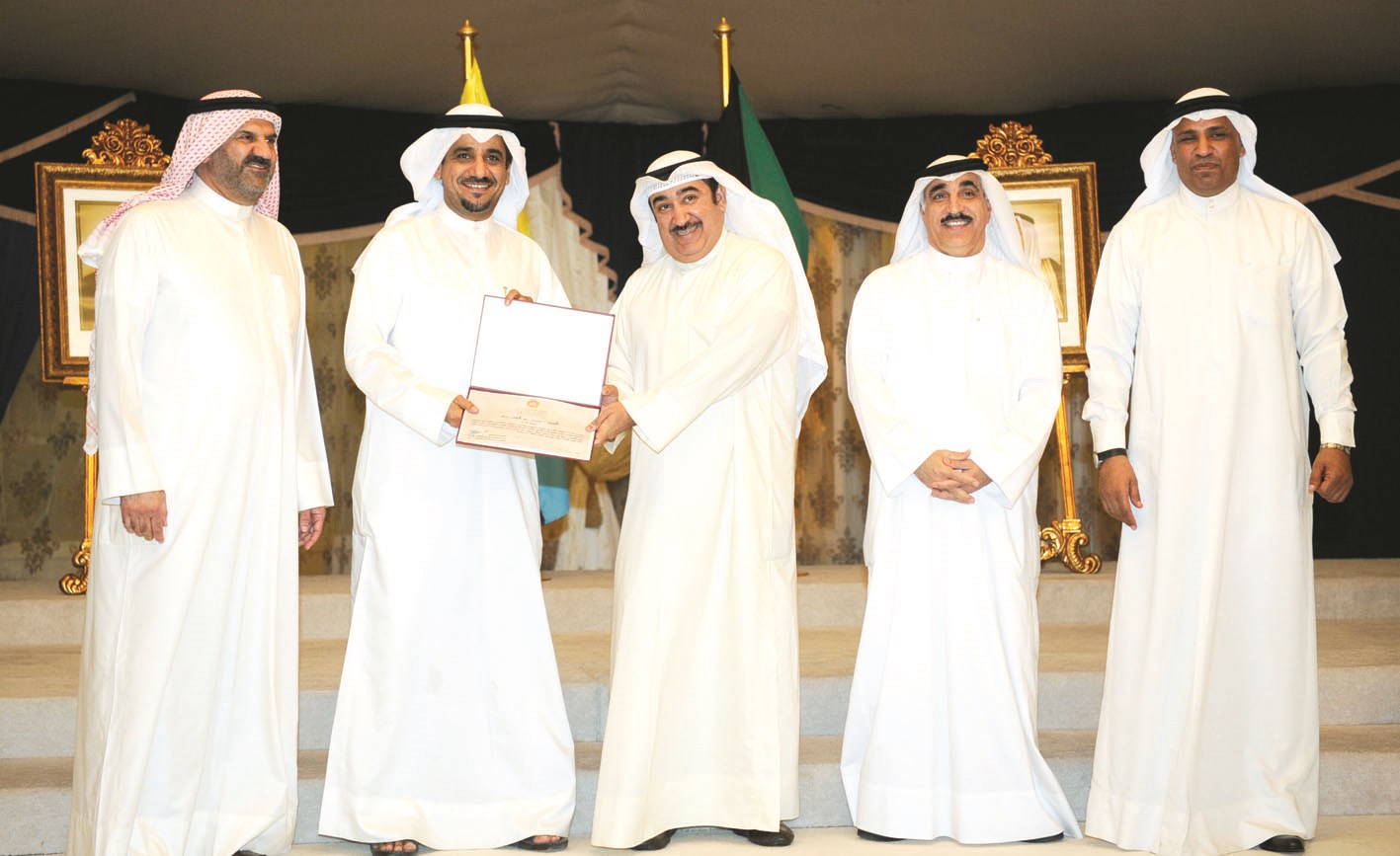 تكريم الزميل منصور الشمري