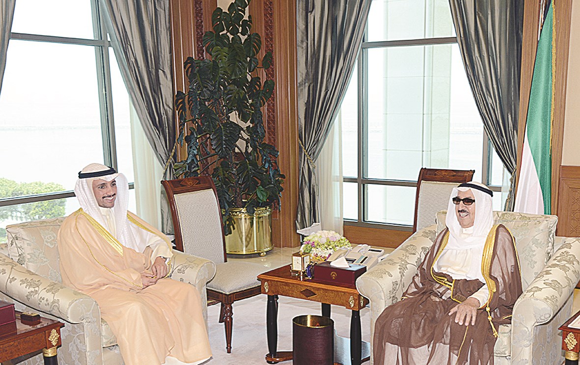 سمو الأمير مستقبلاً الغانم