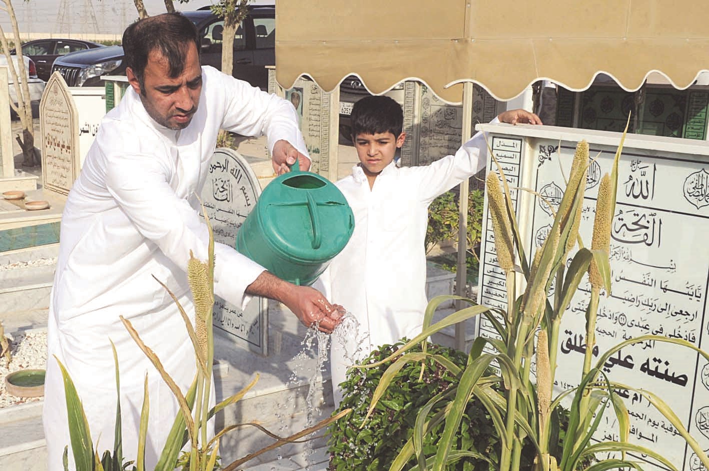 سقي القبور