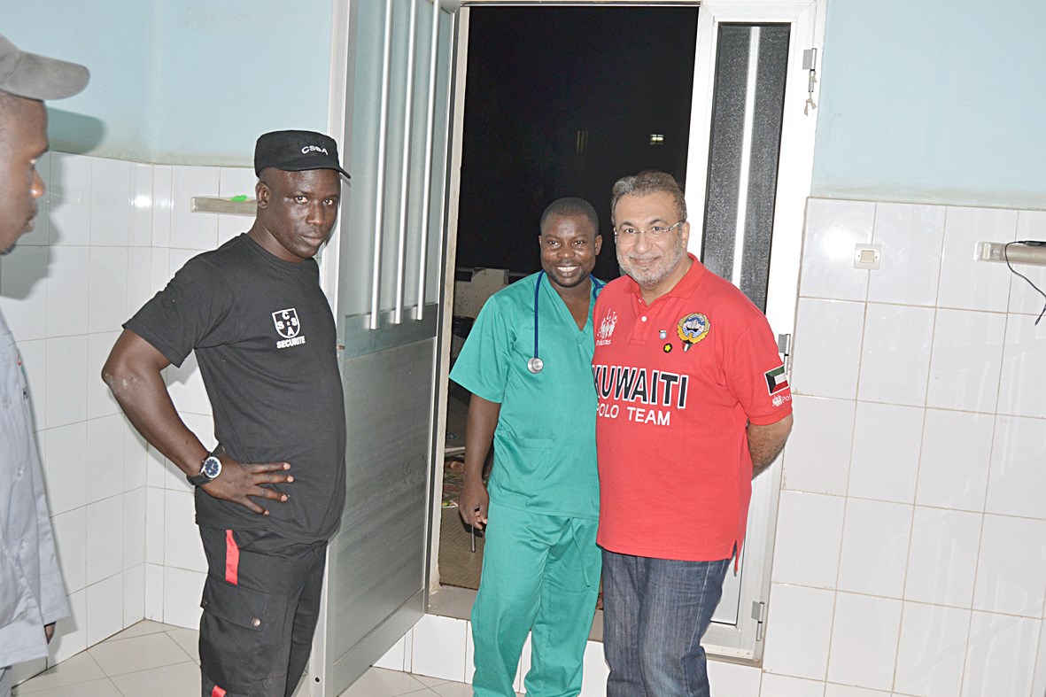 u0633u0641u064au0631 u0627u0644u0643u0648u064au062a u0644u062fu0649 u0627u0644u0633u0646u063au0627u0644 u062eu0644u0627u0644 u0625u0634u0631u0627u0641u0647 u0639u0644u0649 u062au0648u0632u064au0639 u0627u0644u0645u0633u0627u0639u062fu0627u062a