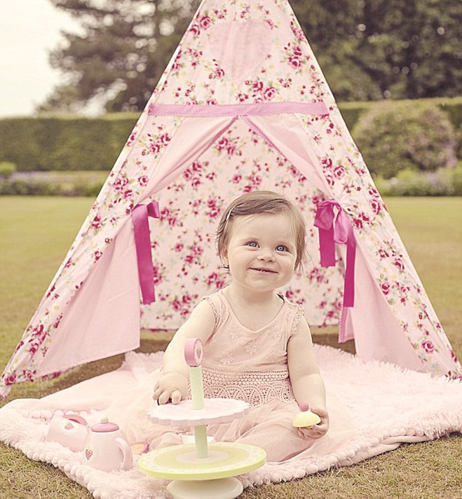 u0627u0628u0646u0629 u0627u0644u0640 10 u0623u0634u0647u0631 u0633u062au0635u0628u062d u0646u062cu0645u0629 u0644u0644u062du0645u0644u0627u062a u0627u0644u0625u0639u0644u0627u0646u064au0629