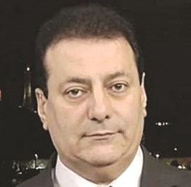 أحمد كامل