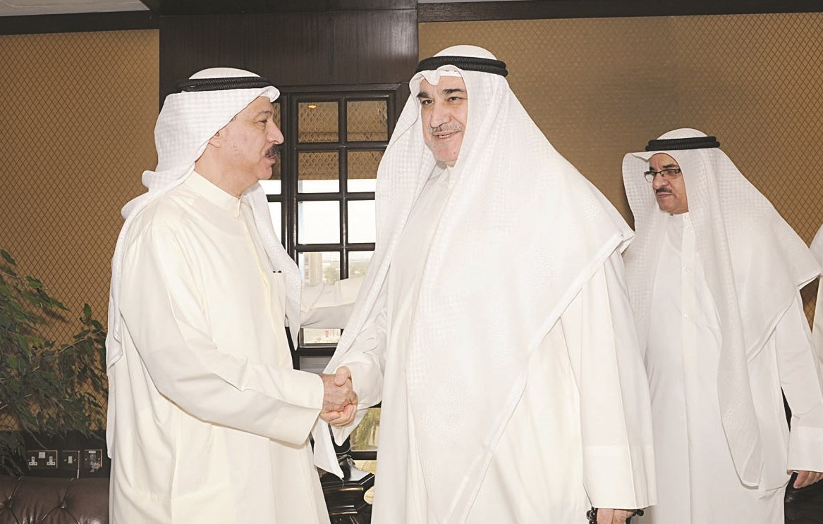 u0627u0644u0642u0637u0627u0646 u0645u0633u062au0642u0628u0644u0627u064b u0639u0627u062fu0644 u062fu0634u062au064a (u062au0635u0648u064au0631 u062cu0644u0627u0644 u0645u0639u0648u0636)