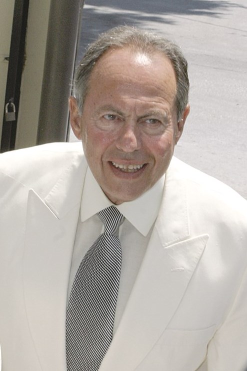 إميل لحود... مرقّط بعضلات سورية