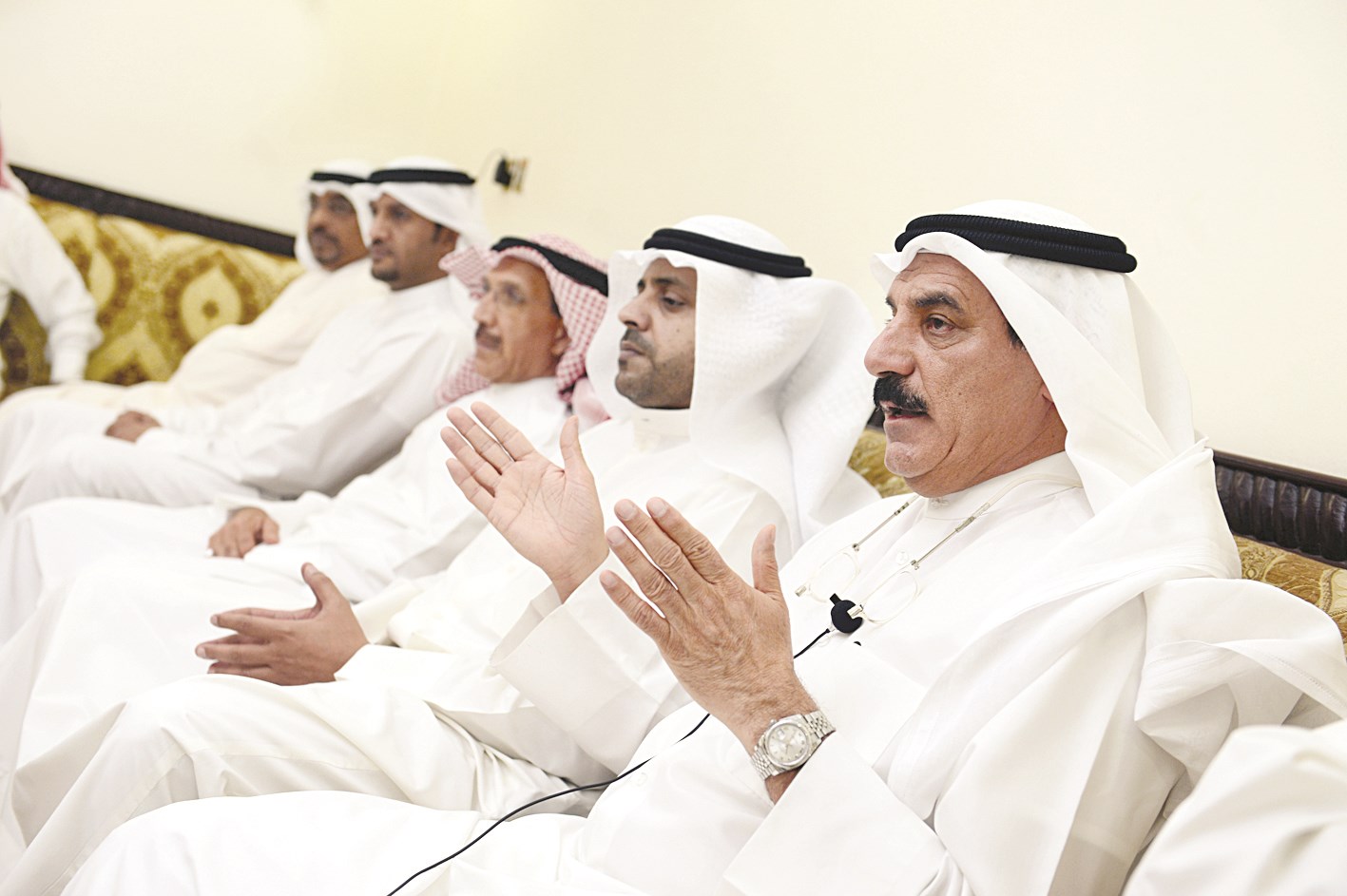 u0627u0644u0645u0639u064au0648u0641 u0645u062au062du062fu062bu0627u064b u0648u0627u0644u0649 u062cu0648u0627u0631u0647 u0627u0644u062cu0628u0631u064a  (u062au0635u0648u064au0631 u0623u0633u0639u062f u0639u0628u062fu0627u0644u0644u0647)