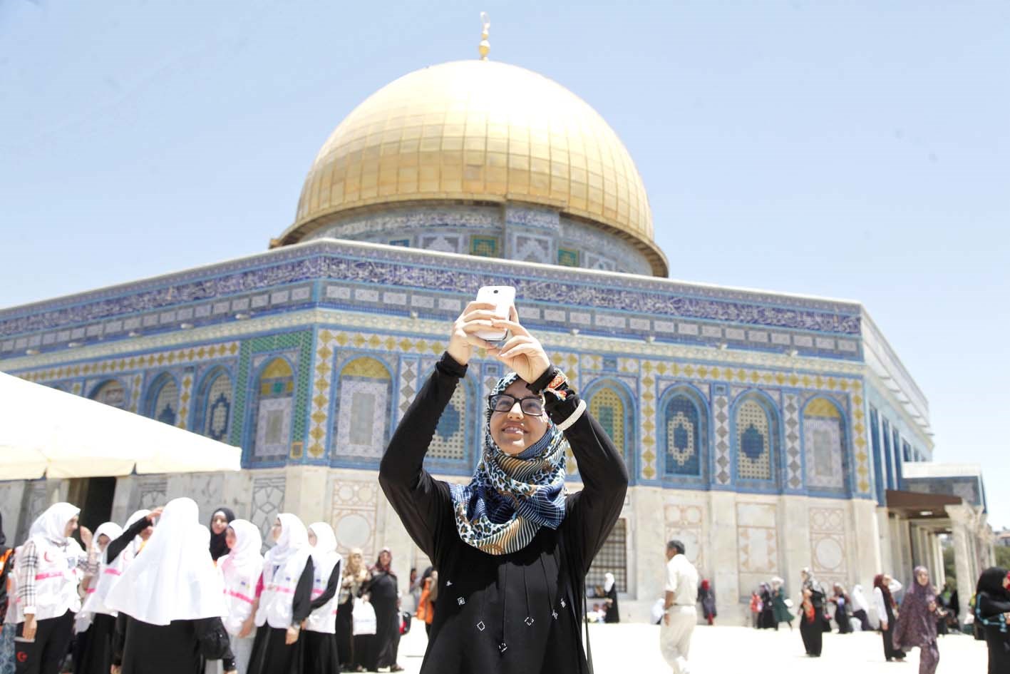 u0641u0644u0633u0637u064au0646u064au0629 u062au0644u062au0642u0637 u0635u0648u0631u0629 u00abu0633u064au0644u0641u064au00bb u0623u0645u0627u0645 u0627u0644u0645u0633u062cu062f u0627u0644u0623u0642u0635u0649 u0627u0644u0645u0628u0627u0631u0643 (u0627 u0628)