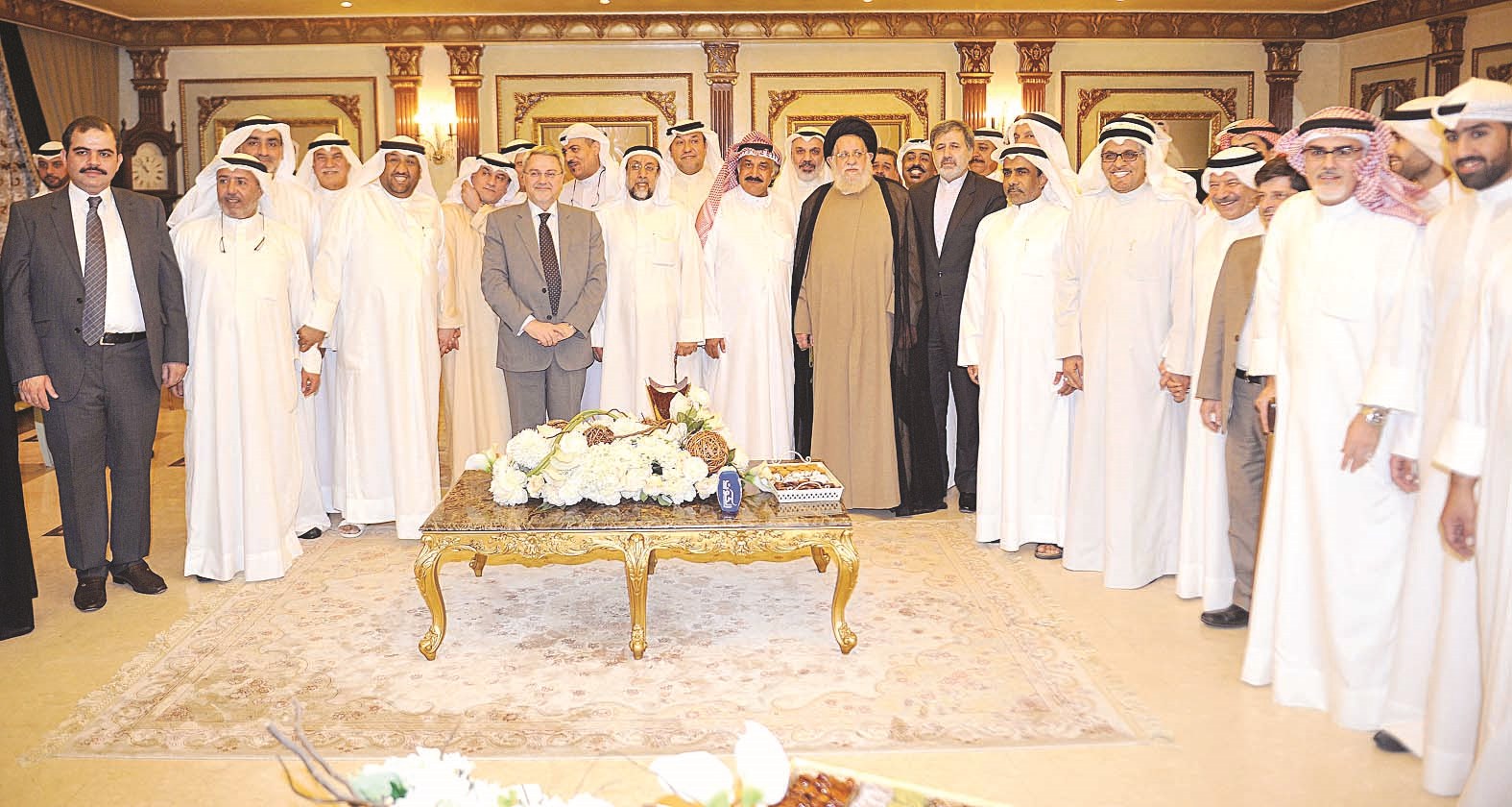 u0627u0644u0641u0642u064au062f u0627u0644u0645u0647u0631u064a u0645u062au0648u0633u0637u0627u064b u062du0636u0648u0631 u0627u0644u0645u0644u062au0642u0649