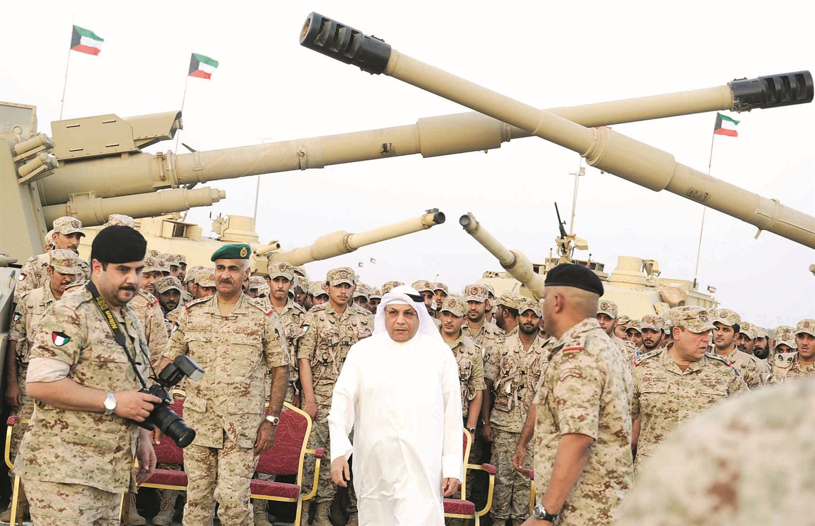 u0627u0644u062cu0631u0627u062d u0648u0627u0644u062eu0636u0631 u062eu0644u0627u0644 u0627u0644u0632u064au0627u0631u0629 (u062au0635u0648u064au0631 u0646u0627u064au0641 u0627u0644u0639u0642u0644u0629)