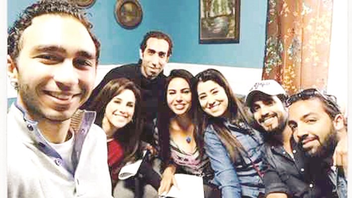 فريق عمل مسلسل «البيوت أسرار»