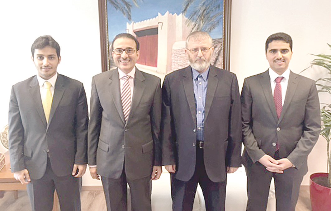 u0627u0644u0633u0641u064au0631 u0627u0644u0628u062fu0631 u0648u0639u062fu062f u0645u0646 u0645u0633u0624u0648u0644u064a u0627u0644u062cu0645u0639u064au0627u062a