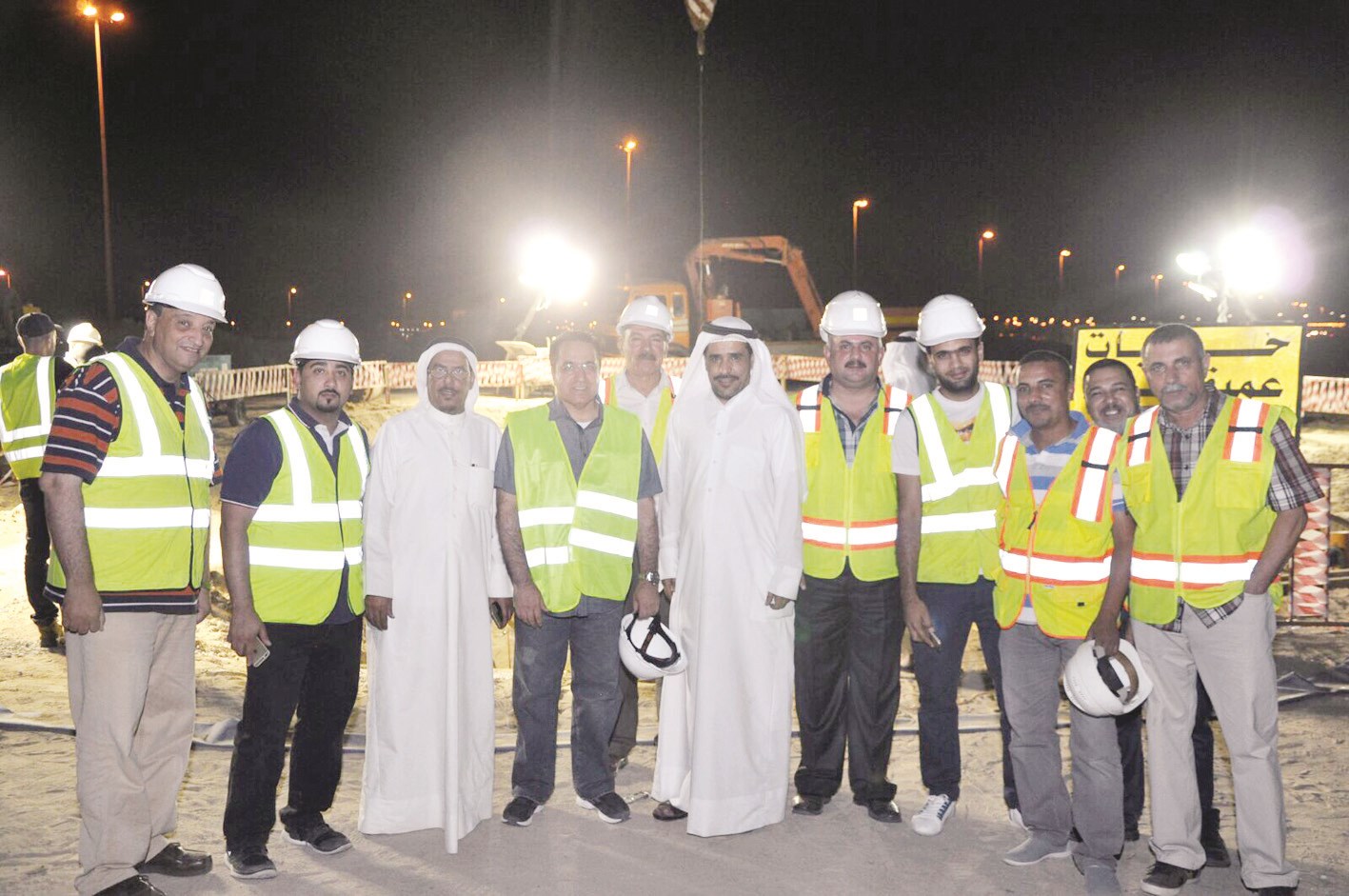 u0628u0648u0634u0647u0631u064a u0645u062au0648u0633u0637u0627u064bu0639u062fu062fu0627u064b u0645u0646 u0627u0644u0645u0647u0646u062fu0633u064au0646 u0627u0644u0639u0627u0645u0644u064au0646 u0641u064a u0627u0644u0645u0648u0642u0639