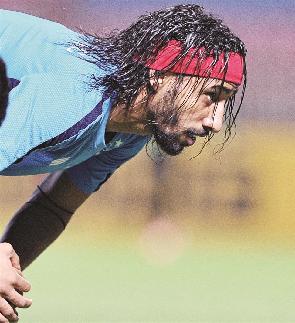 u0641u0647u062f u0627u0644u0639u0646u0632u064a ... u0645u064au0627u0646u0645u0627u0631 u0641u0642u0637rnrn(u062au0635u0648u064au0631 u062cu0627u0633u0645 u0628u0627u0631u0648u0646)