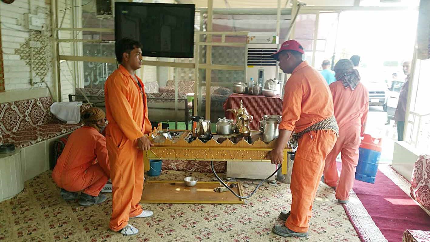 «الدلال» في قبضة البلدية