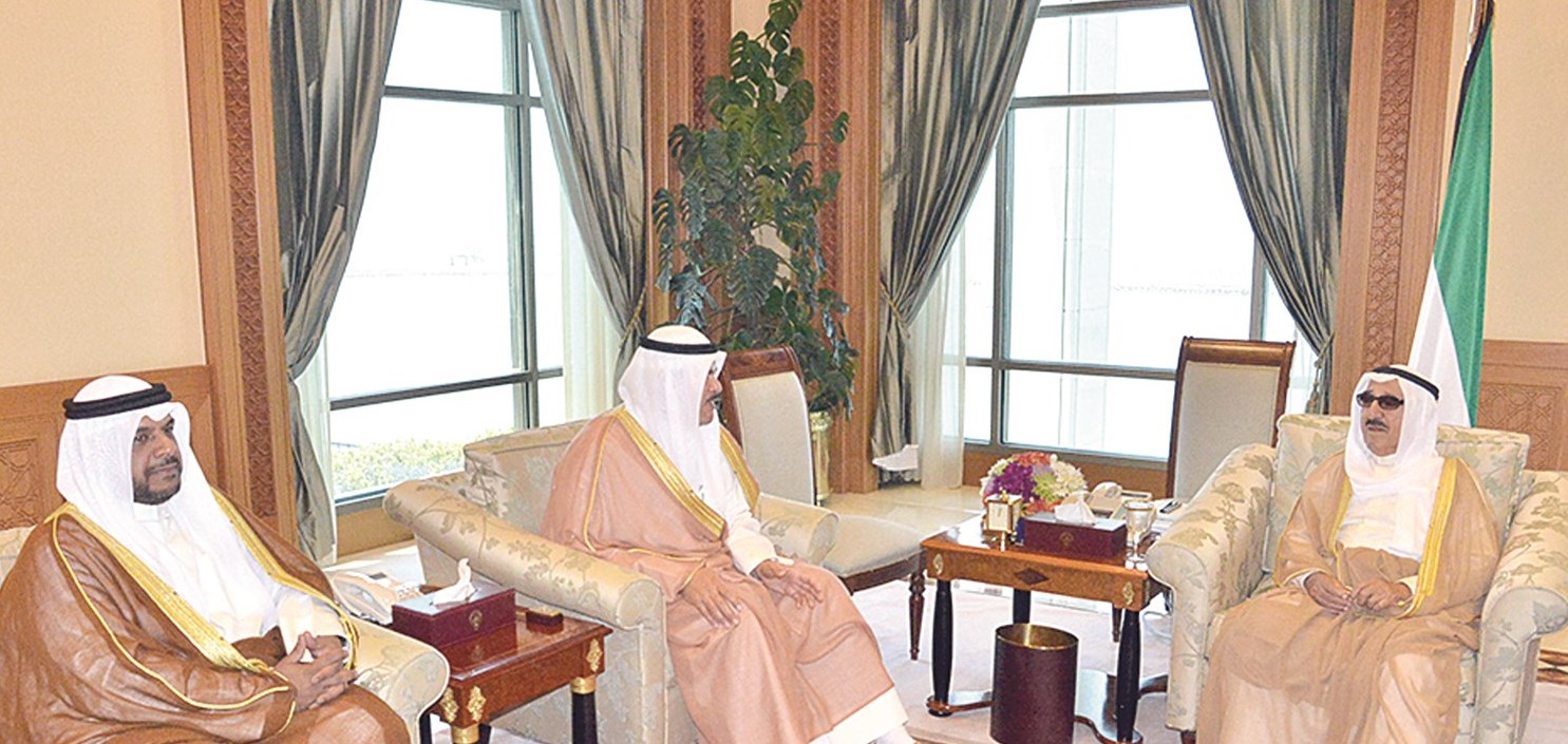 u0633u0645u0648 u0627u0644u0623u0645u064au0631 u0644u062fu0649 u0627u0633u062au0642u0628u0627u0644u0647 u0648u0632u064au0631 u0627u0644u0634u0628u0627u0628 u0627u0644u0634u064au062e u0633u0644u0645u0627u0646 u0627u0644u062du0645u0648u062f u0648u0645u062fu064au0631 u00abu0627u0644u0647u064au0626u0629u00bb u0627u0644u0634u064au062e u0623u062du0645u062f u0627u0644u0645u0646u0635u0648u0631 u0623u0645u0633