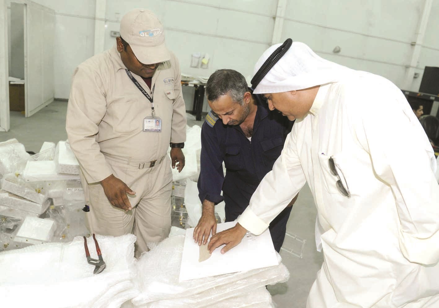 خالد السيف يُعاين الضبطية