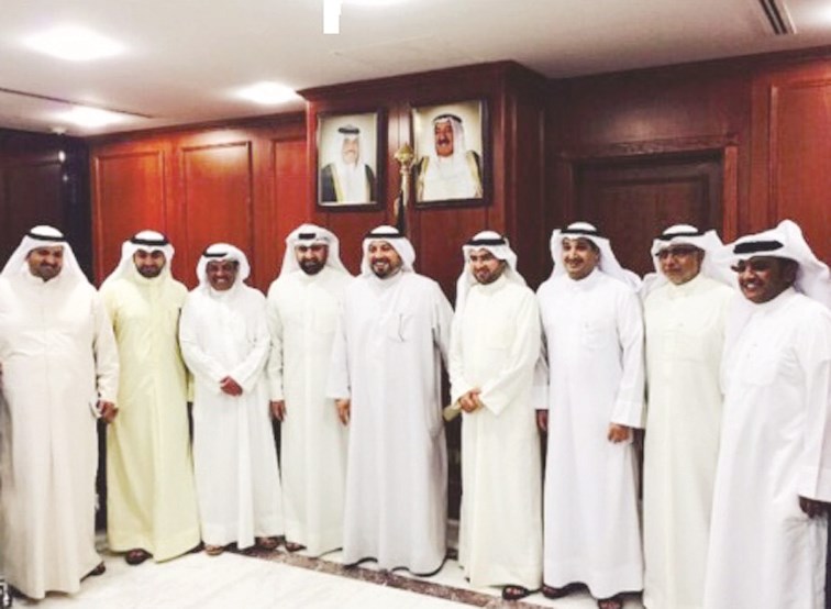 u0623u0639u0636u0627u0621 u0627u0644u0644u062cu0646u0629 u0627u0644u0645u0634u062au0631u0643u0629 u0641u064a u0623u0648u0644 u0627u062cu062au0645u0627u0639 u0644u0647u0645