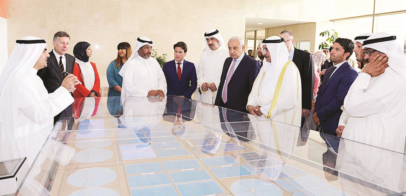 u0627u0644u062cu0633u0627u0631 u0648u0627u0644u0639u064au0633u0649 u0648u0627u0644u0635u0628u064au062d u0648u0627u0644u062eu0631u0627u0641u064a u064au0633u062au0645u0639u0648u0646 u0625u0644u0649 u0634u0631u062d u0639u0644u0649 u0645u062cu0633u0645 u0627u0644u0645u0634u0631u0648u0639 (u062au0635u0648u064au0631 u0646u0627u064au0641 u0627u0644u0639u0642u0644u0629)