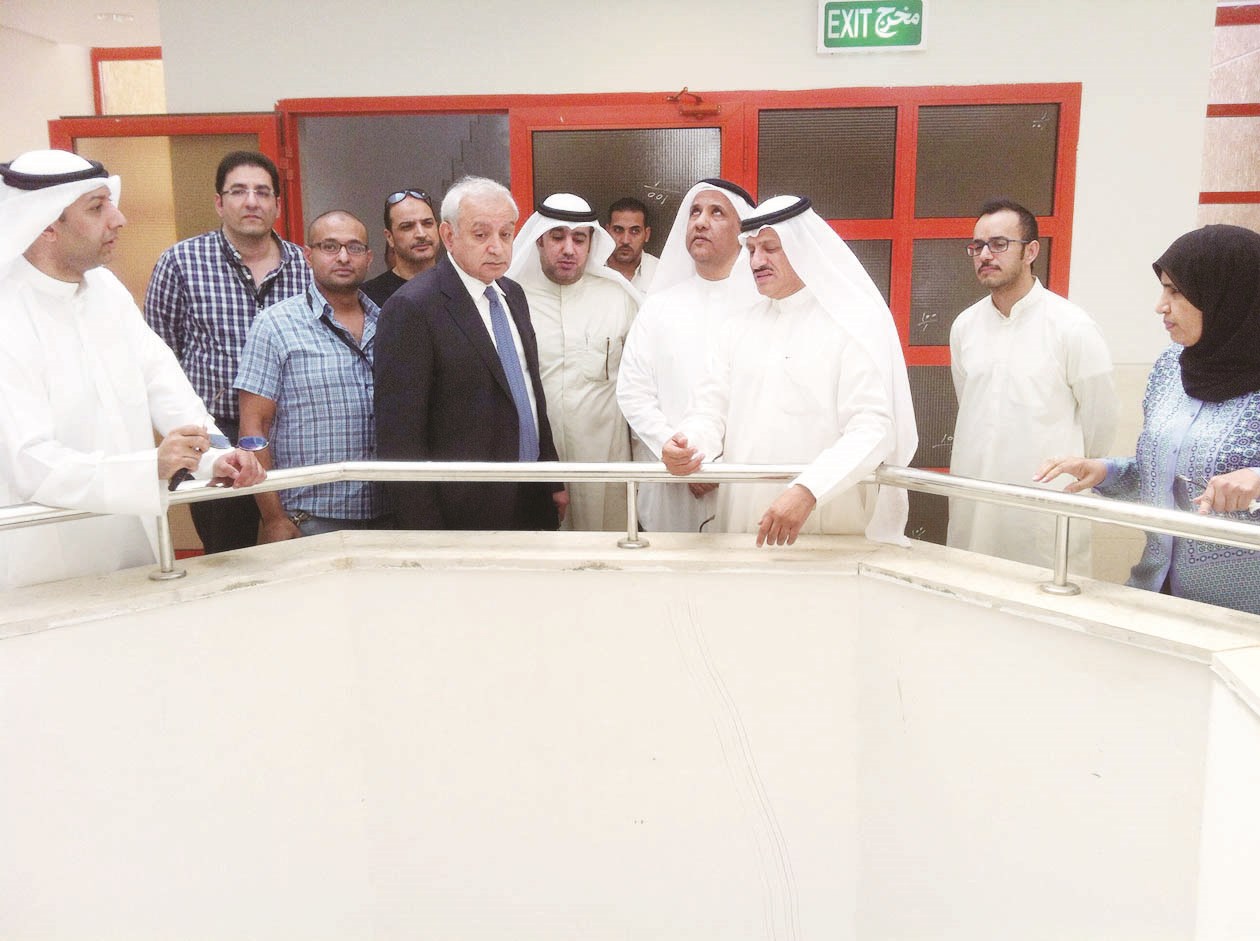 فتحة التهوية وخطر السقوط من الأعلى