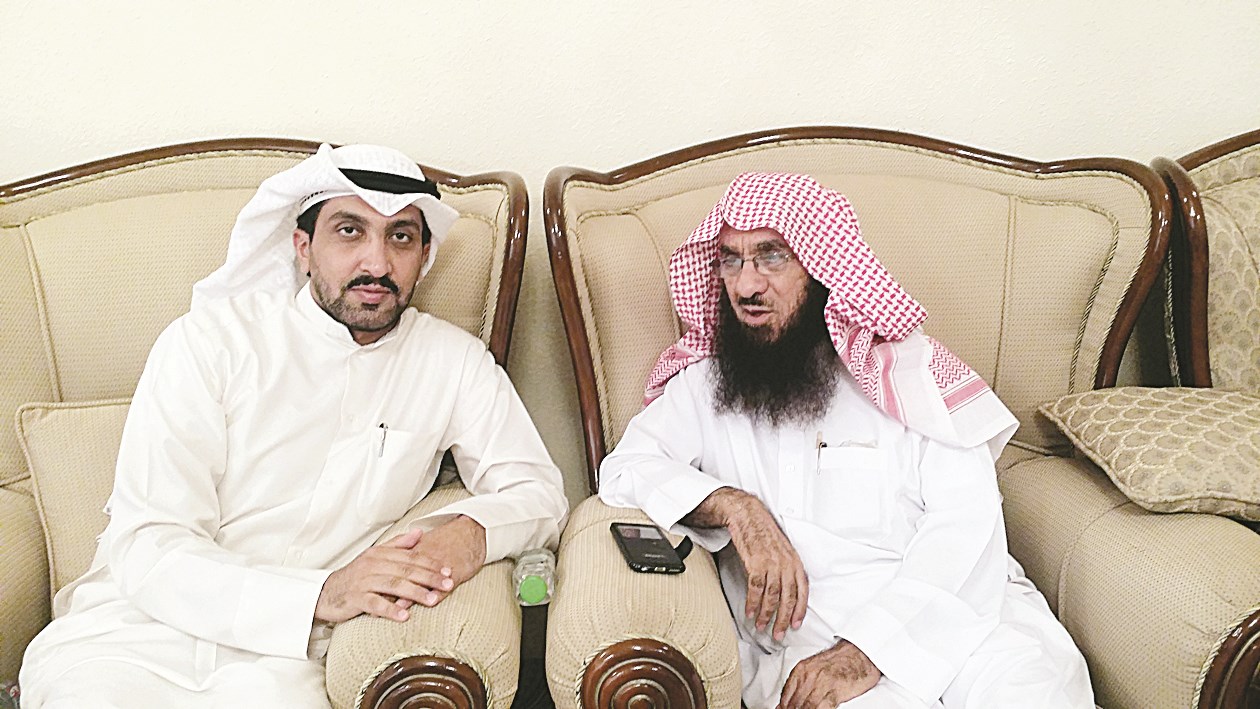 التويجري متحدثاً للزميل غانم السليماني