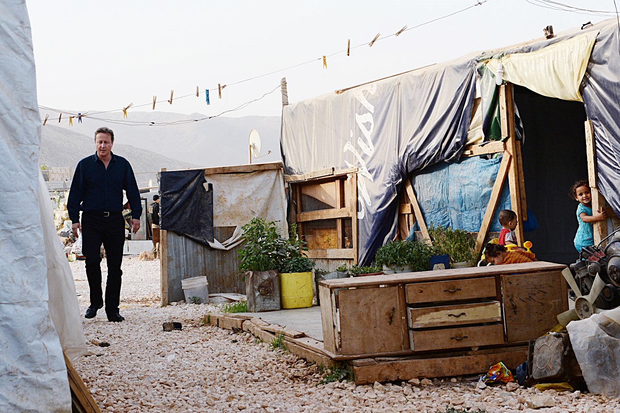 u0643u0627u0645u064au0631u0648u0646 u064au0633u064au0631 u0642u0631u0628 u062eu064au0645 u0644u0644u0627u062cu0626u064au0646 u0641u064a u0645u0646u0637u0642u0629 u0627u0644u0628u0642u0627u0639 u0627u0644u0644u0628u0646u0627u0646u064au0629   (u0623 u0628)