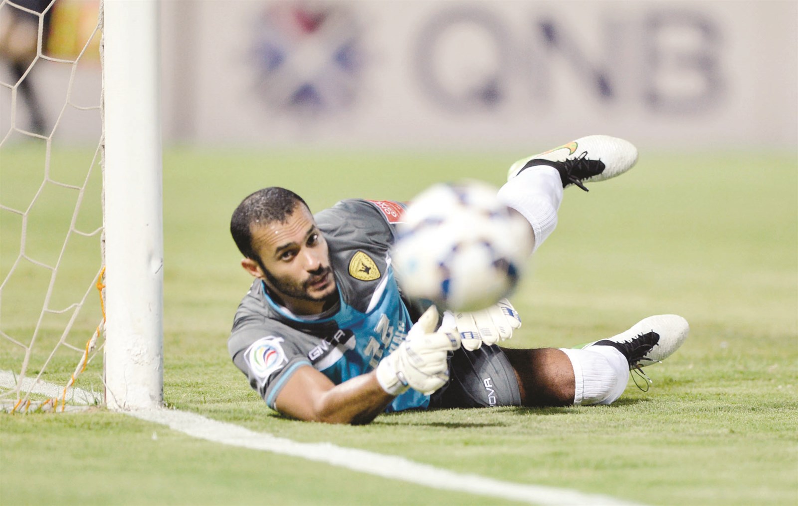 u0646u0648u0627u0641 u0627u0644u062eu0627u0644u062fu064a u062du0627u0631u0633 u0645u0631u0645u0649 u0627u0644u0642u0627u062fu0633u064au0629 (u0627u0644u0623u0632u0631u0642 u062fu0648u062a u0643u0648u0645)